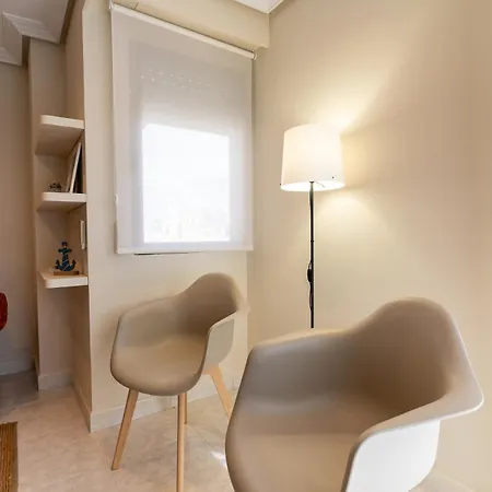 Rentafive - Centro - 1min Playa - Ascensor