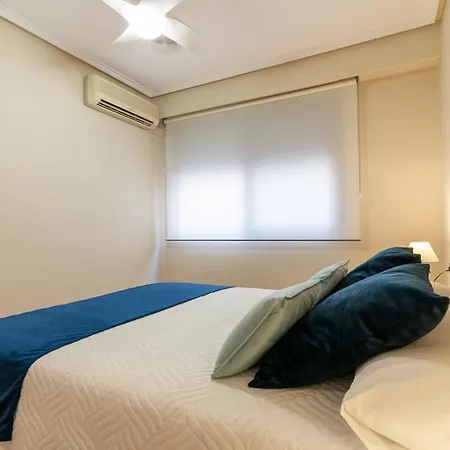 Rentafive - Centro - 1min Playa - Ascensor